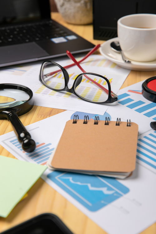 便簽本 辦公場景中的高效助手與視覺焦點(diǎn)